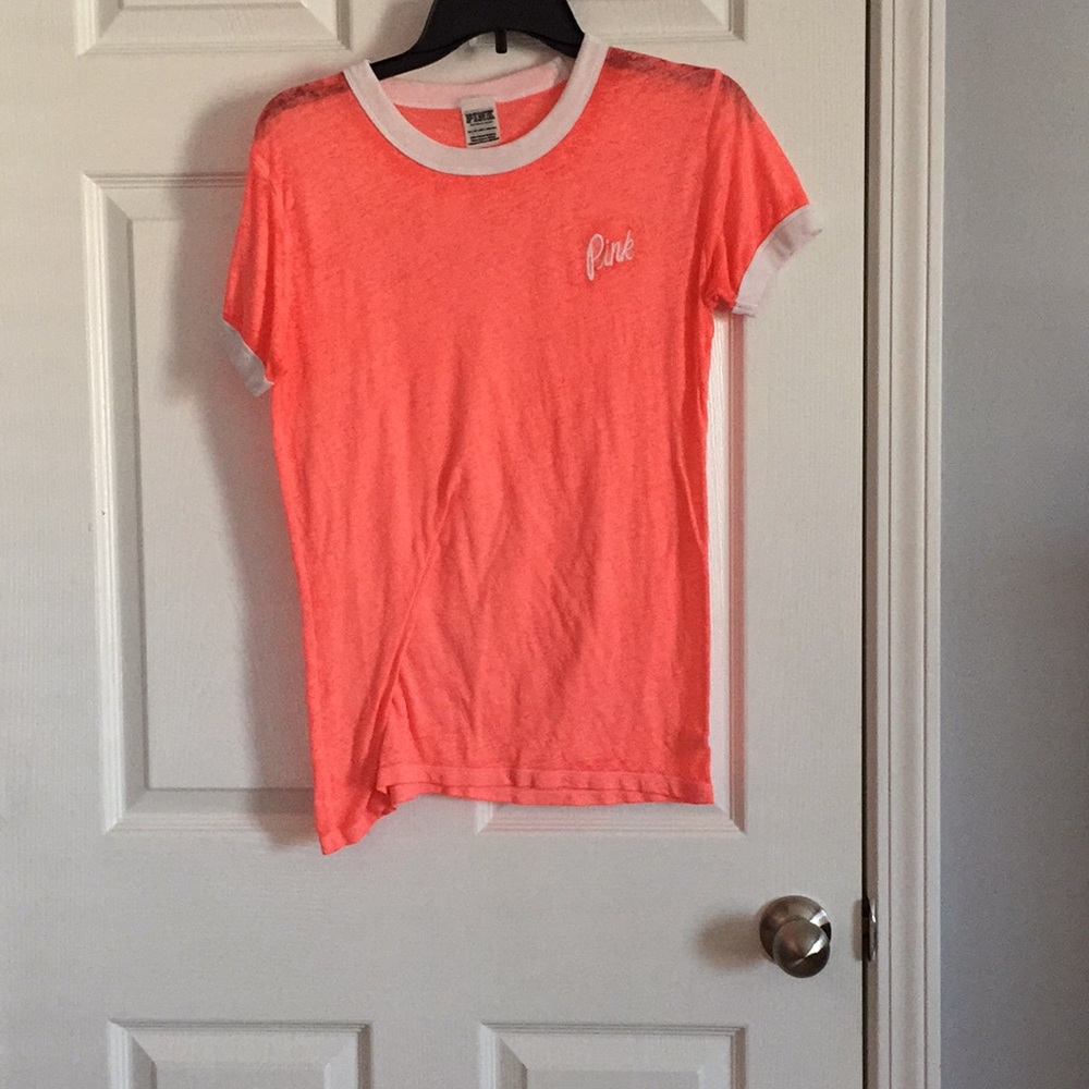 dark VS PINK shirt